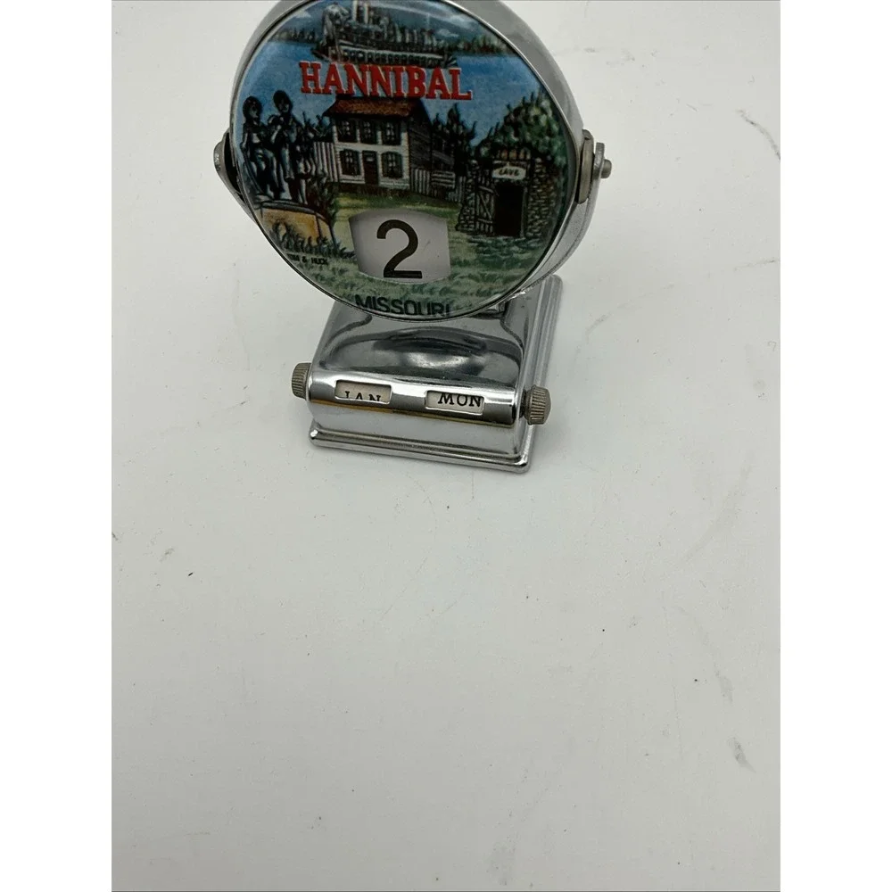 vintage Hannibal Missouri  souvenir perpetual desk calendar